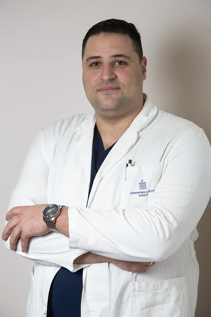 Dr Filip Petrović
